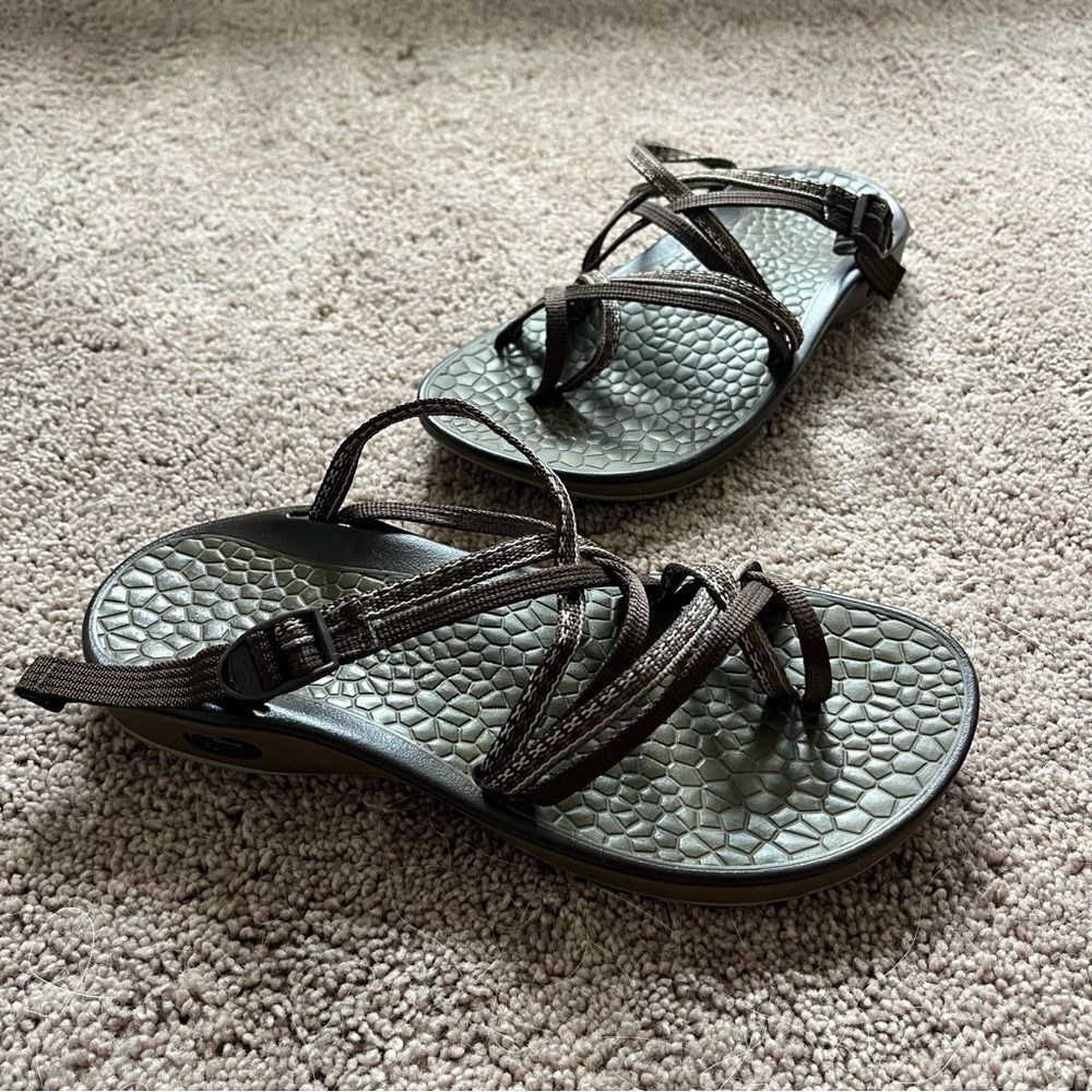 Chacos Women's 6 Slip-on Strappy Sandals